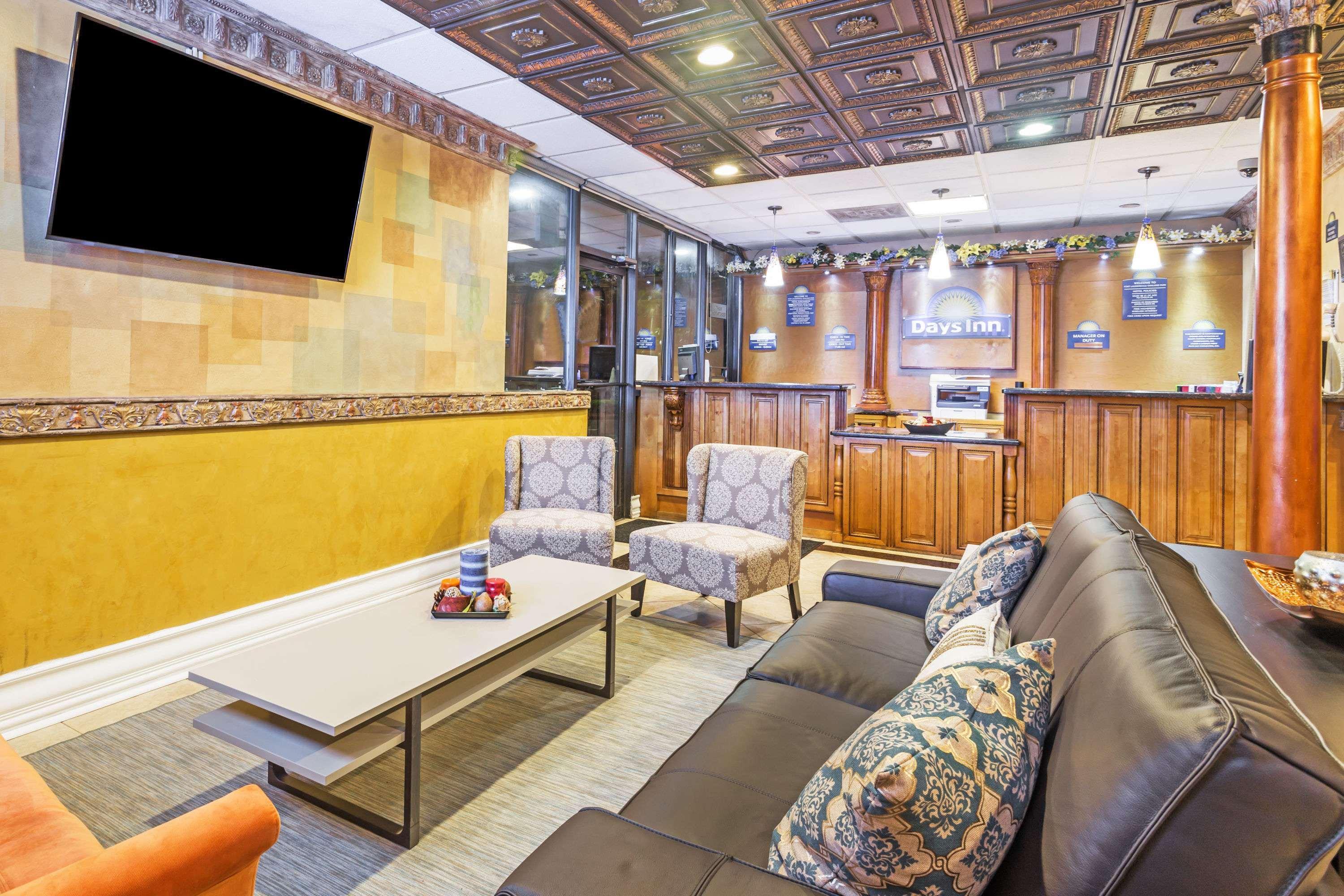 Days Inn By Wyndham Fort Lauderdale-Oakland Park Airport N Wilton Manors Ngoại thất bức ảnh