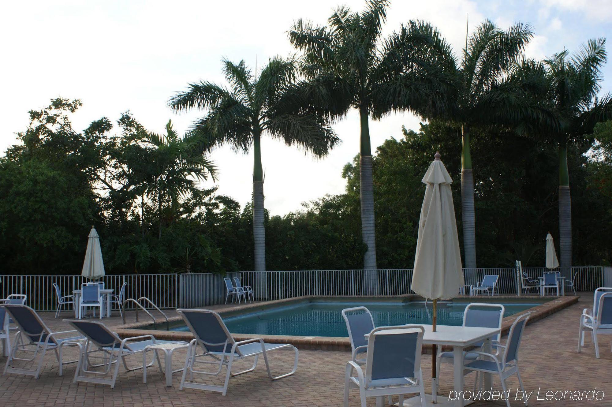 Days Inn By Wyndham Fort Lauderdale-Oakland Park Airport N Wilton Manors Ngoại thất bức ảnh